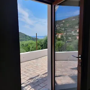https://macaja.hotelitalianriviera.com