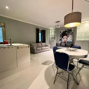 https://machiya-128.barihotels.org